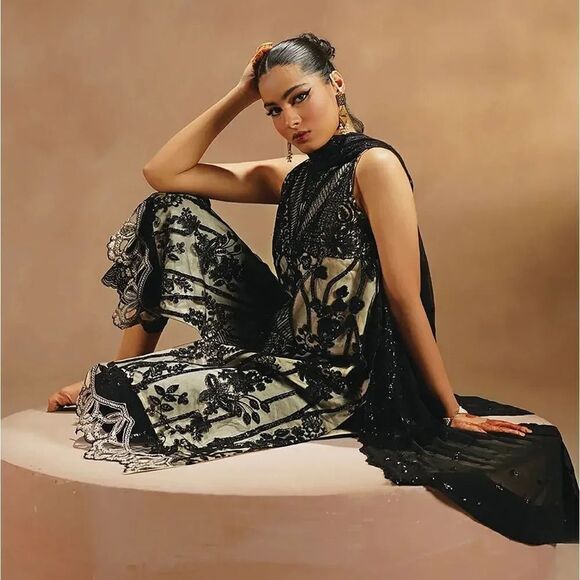 MYEESHA PAKISTANI FORMAL DRESS 2 PIECE WITH SLEEVES - Picture 1 of 17